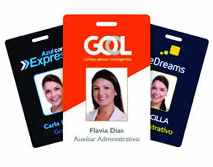 Crachás e Cartões PVC